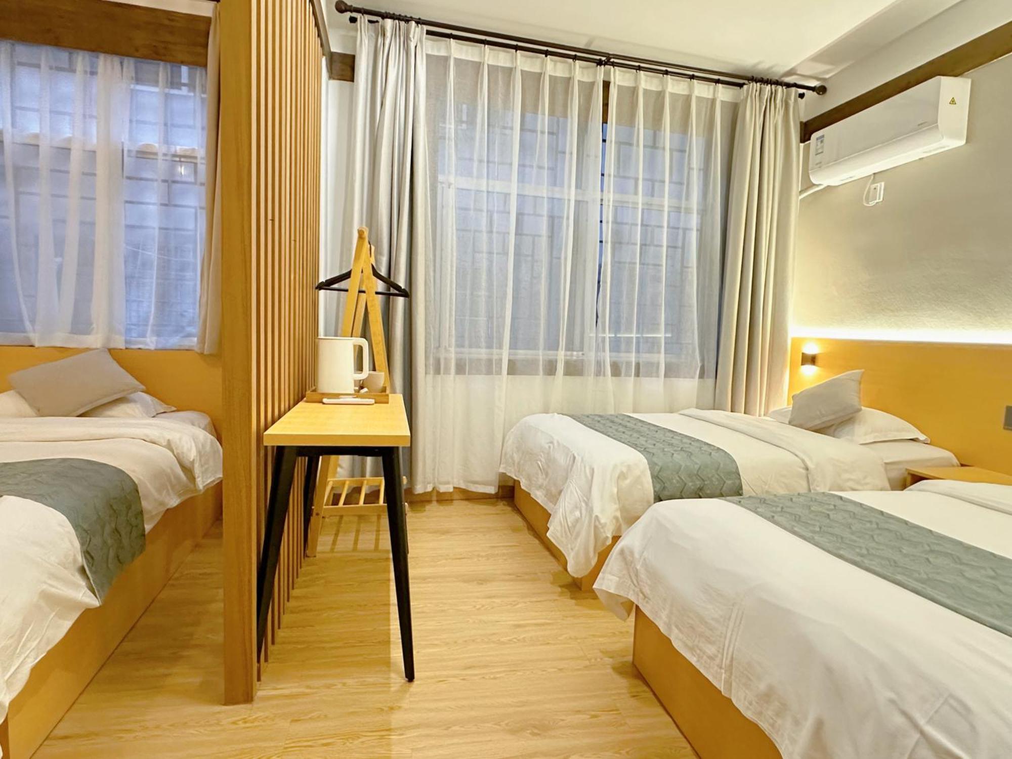 Hotel Hemu House Fenghuang Esterno foto