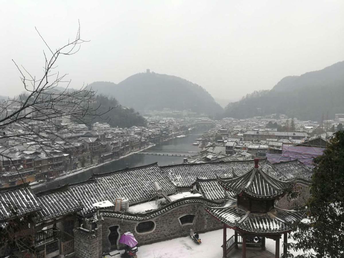 Hotel Hemu House Fenghuang Esterno foto